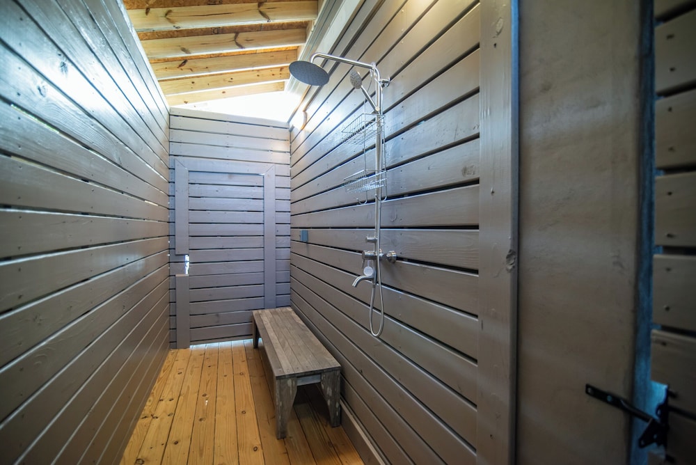 Lachicotte Vacation Rentals