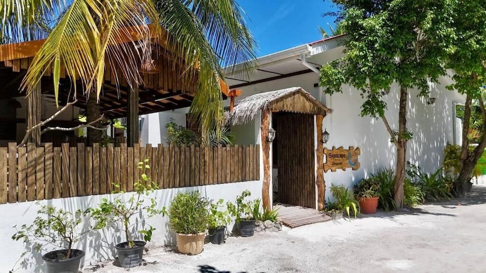 Seascape Retreats Dhigurah