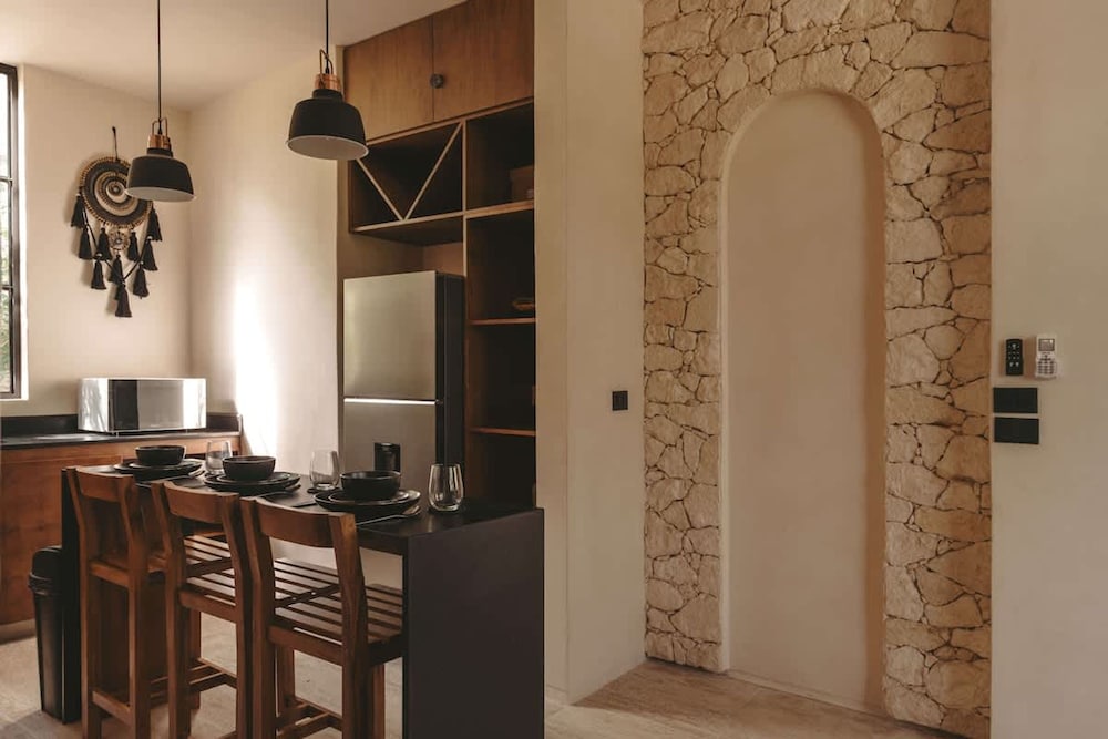 Boutique Condo w Private Pool in La Veleta