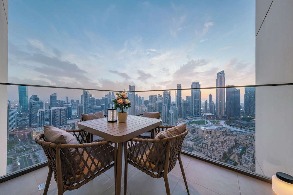 NYE Burj Khalifa & Fountain View Royale Stay
