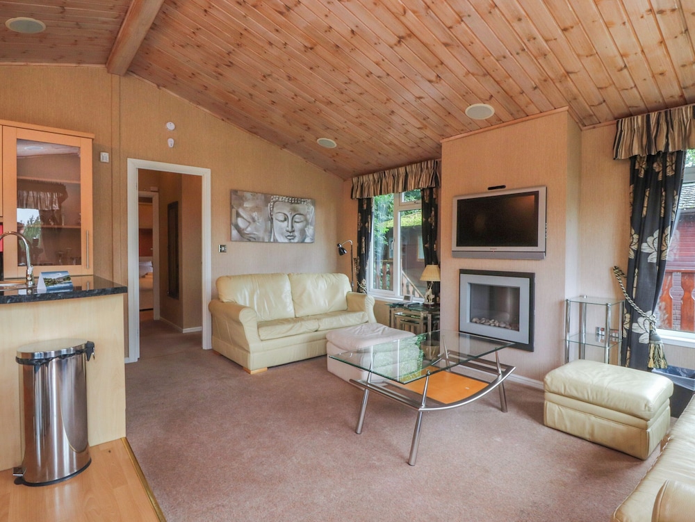 Borwick Heights 6