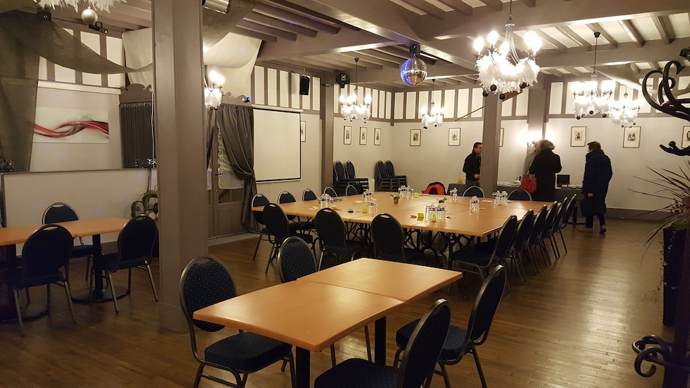 meeting & event spaces