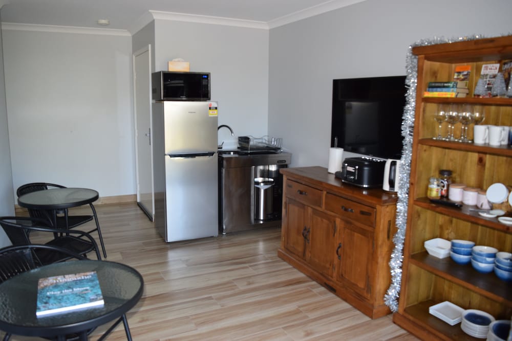 Eagle Bay House view 5