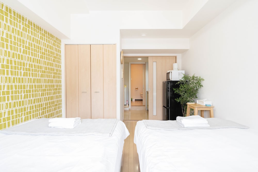 Shinsaibash East Nana Apartment · Junan
