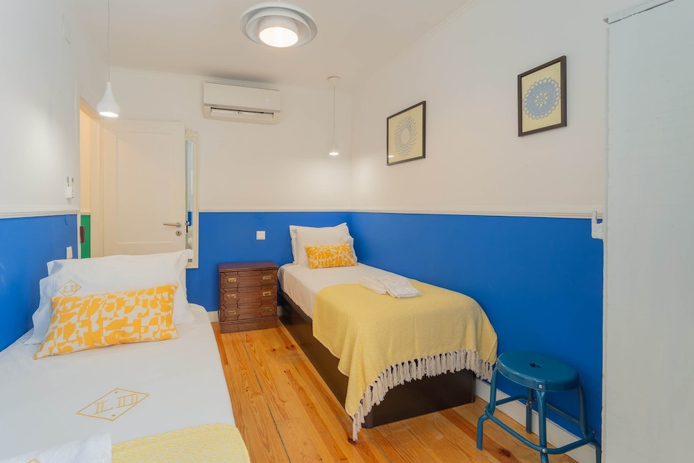 Historical Centre Terrace Aircon by LD Apartments