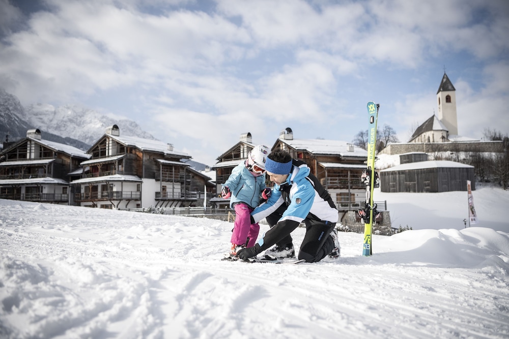 Post Alpina - Family Mountain Chalets
