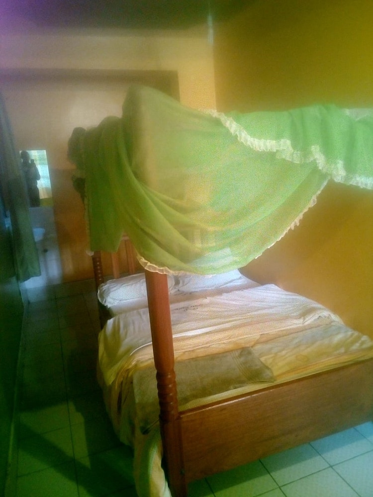 Tripple Arrow Guest House view 2