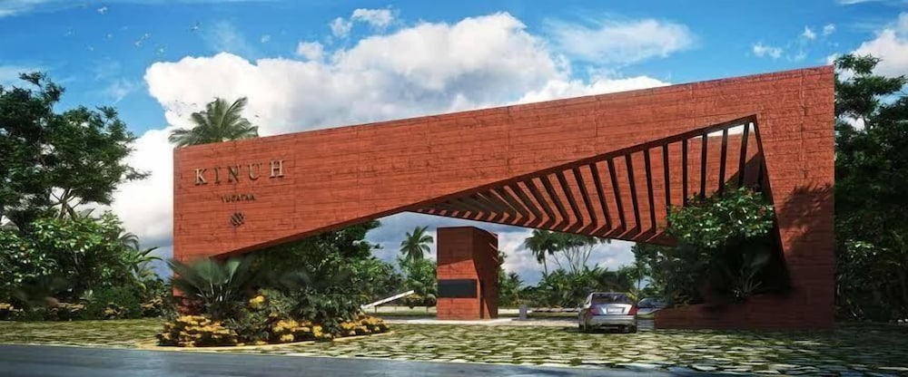 Grand Marina Hotel