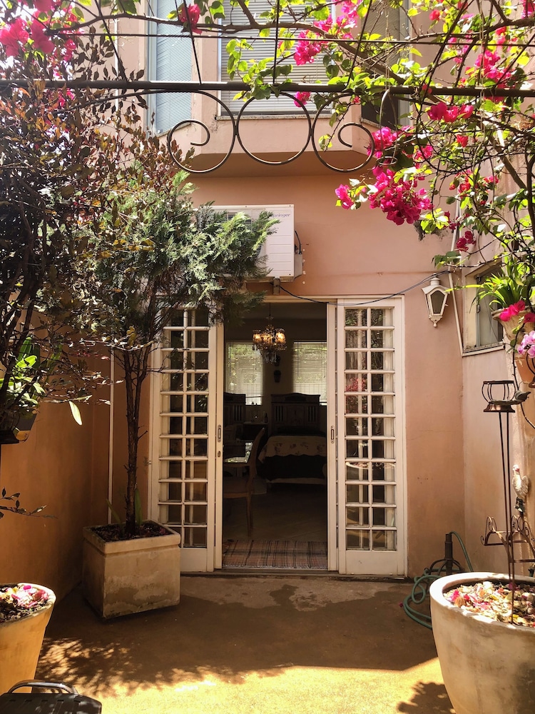 Body & Mind B Suites Elegantes Charmosas