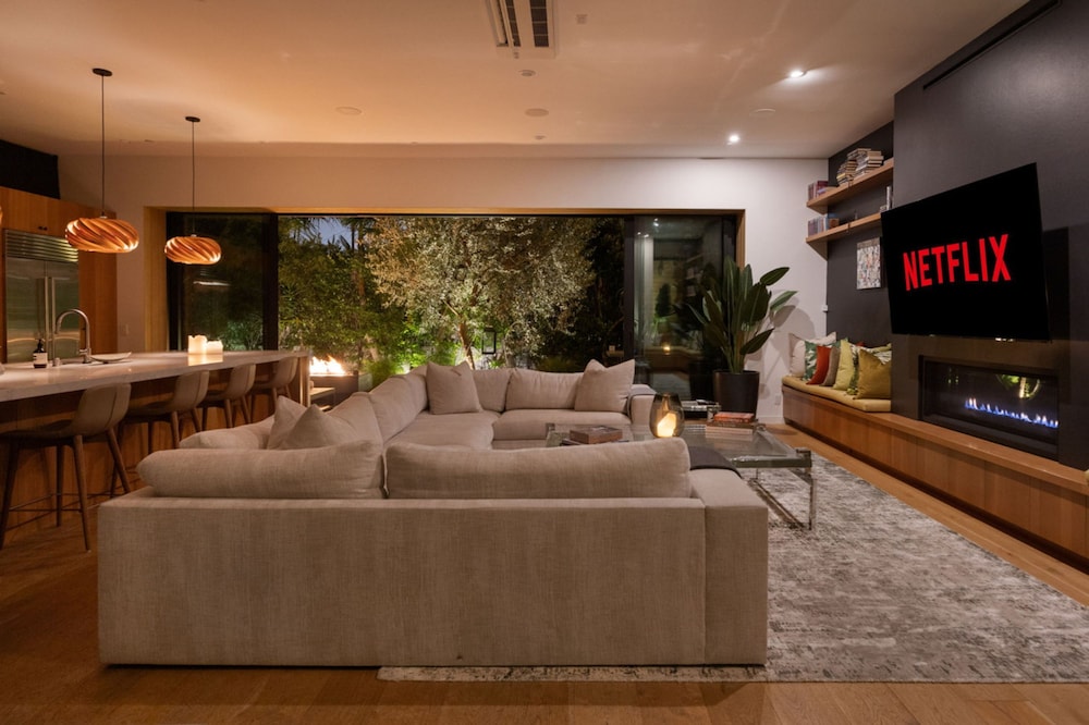 The Bella Villa Venice Beach - Luxury Interior Design w hot tub