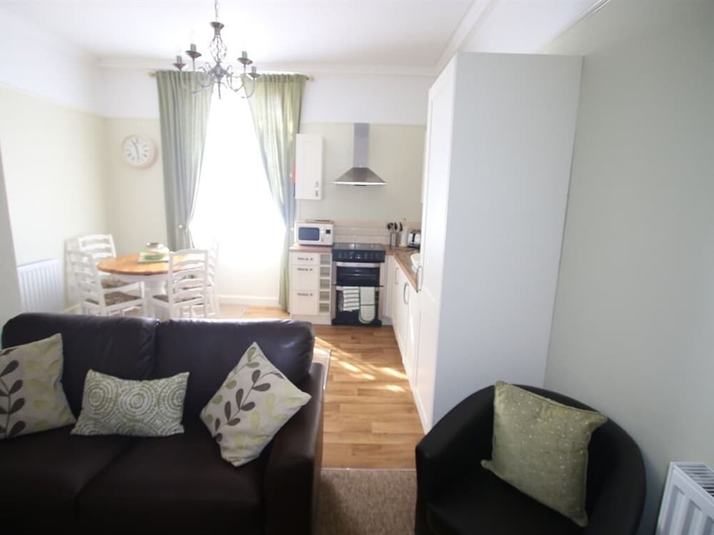 Spring Garden Holiday Apartments