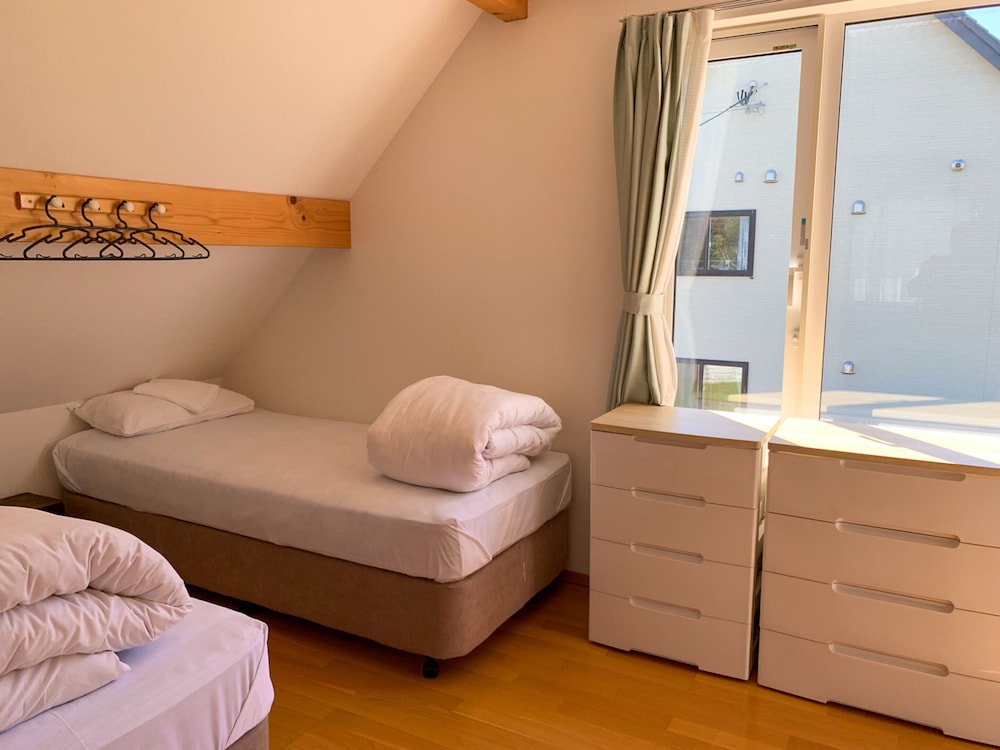 Trailside Apartments & Chalet view 4