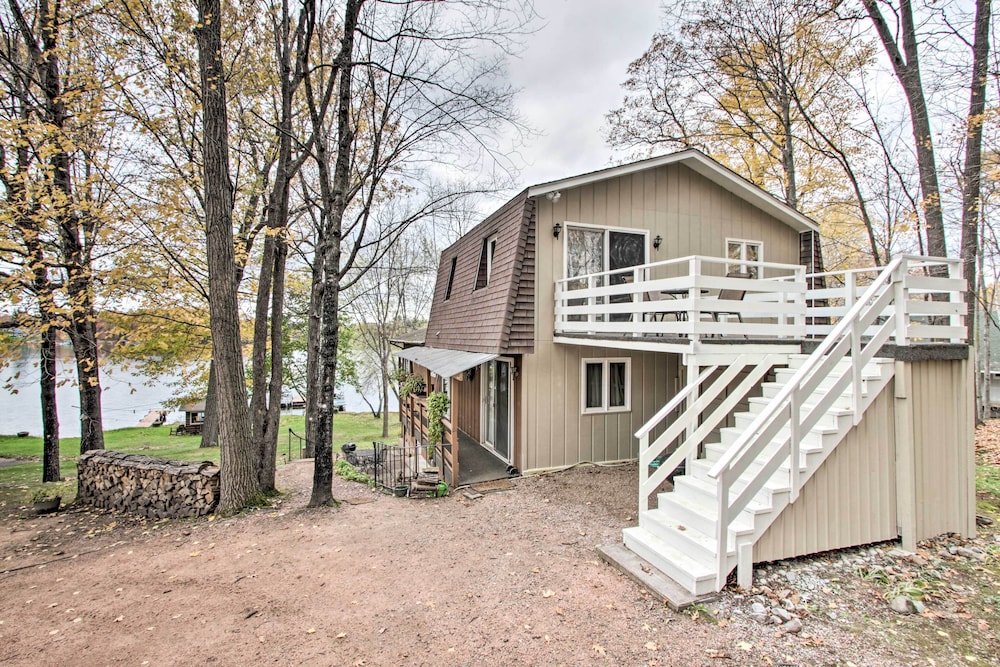 Pet-friendly New Auburn Apt w/ On-site Lake! view 5