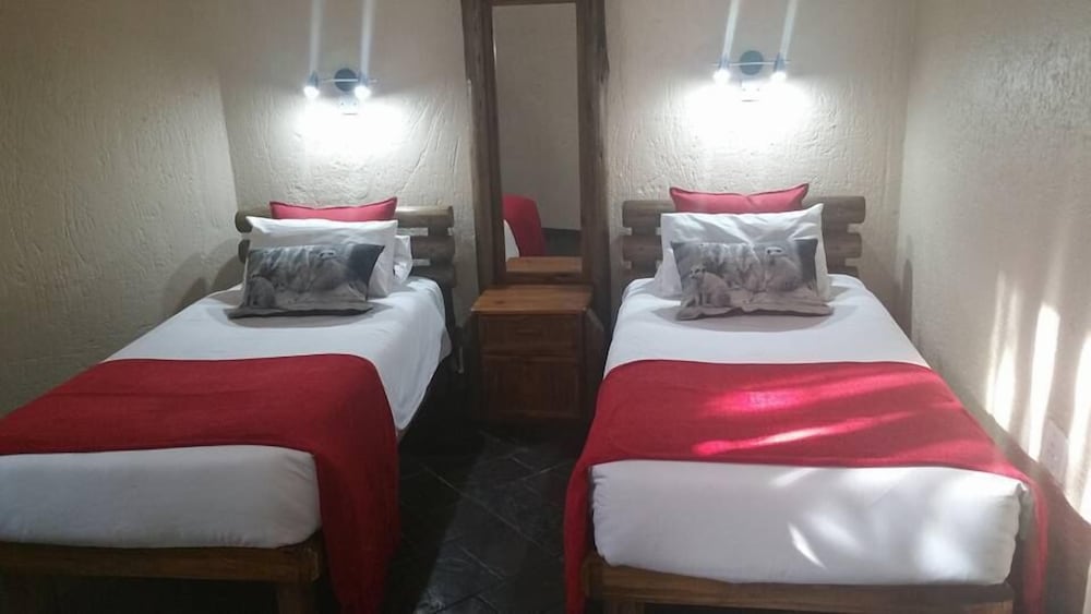 Tautona Lodge