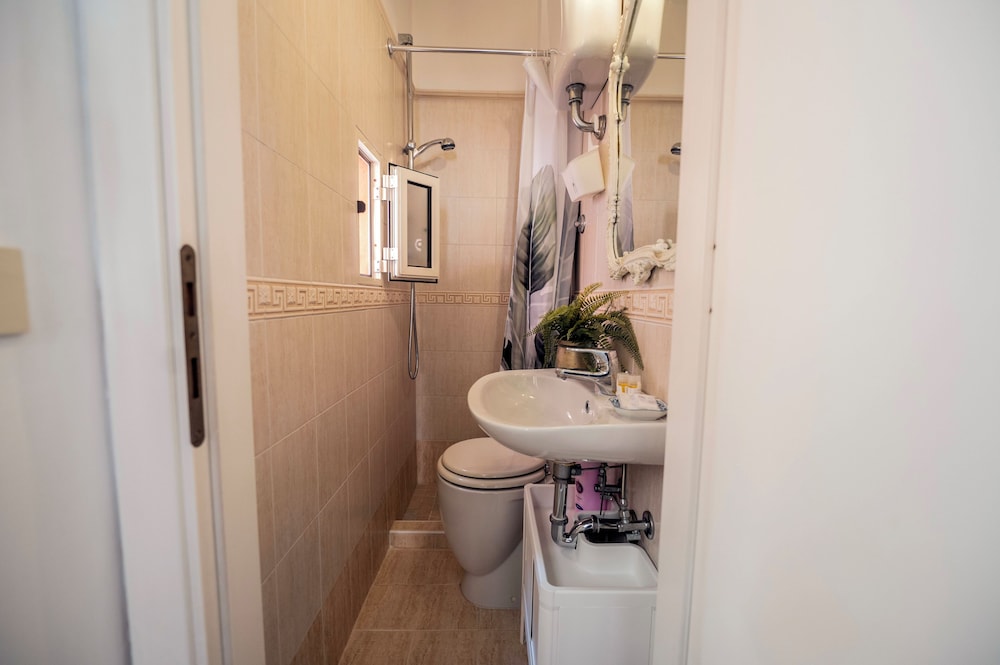 Colosseum 2Br Elegance And Charm