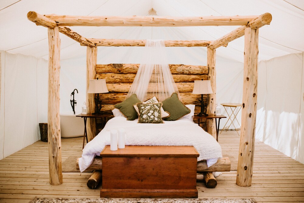 Whispering Springs Wilderness Retreat