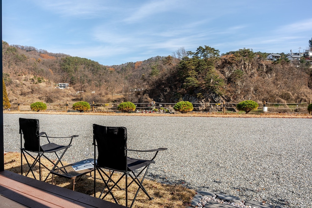 Hongcheon Yeoyoochae Pension