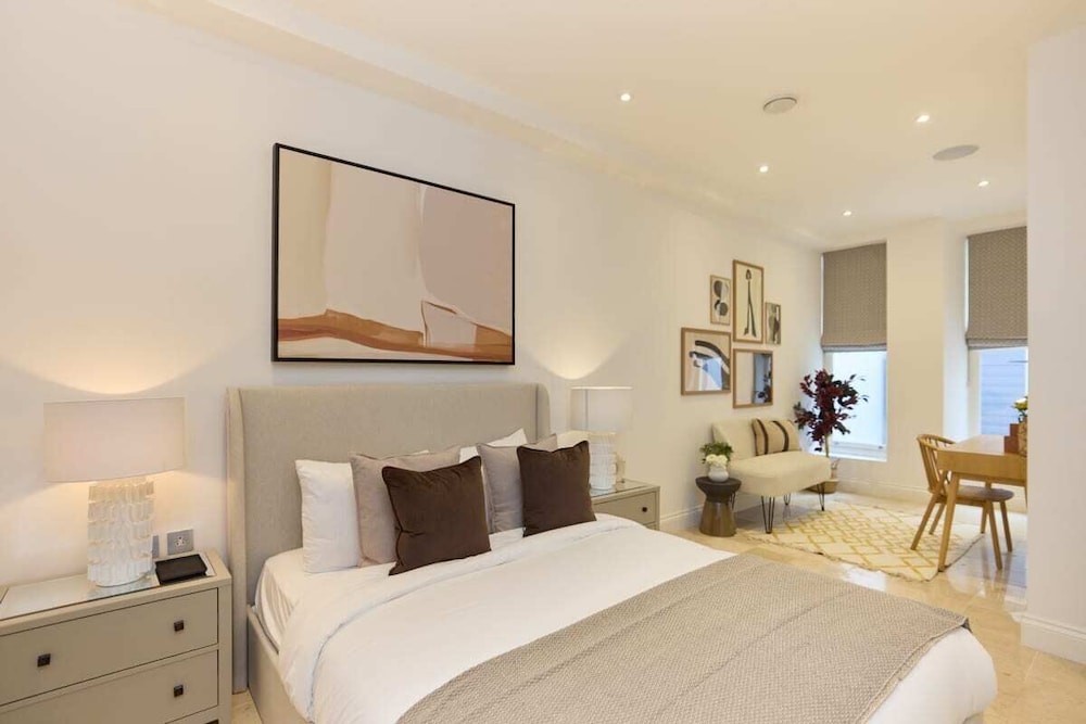 The Camden Park Place - Lovely 4bdr Flat With Garden