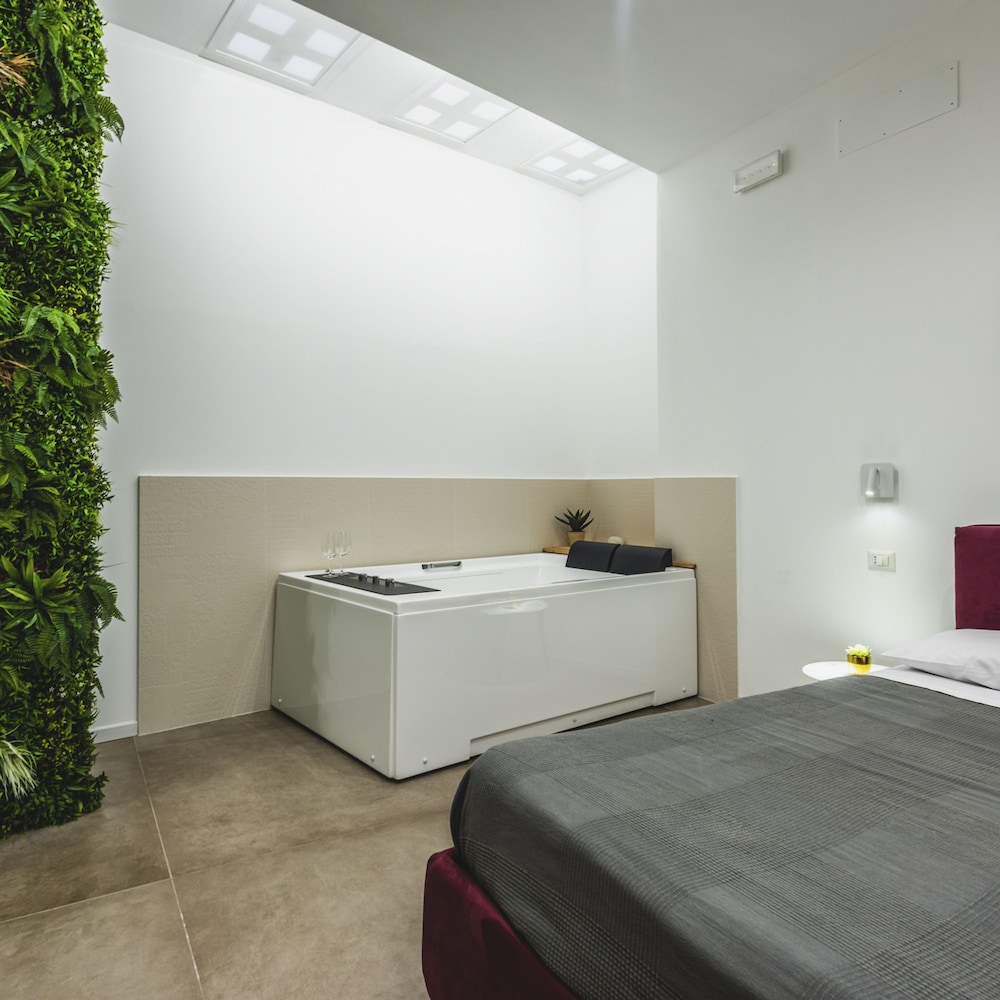 Taormina Center Apartment by Wonderful Italy