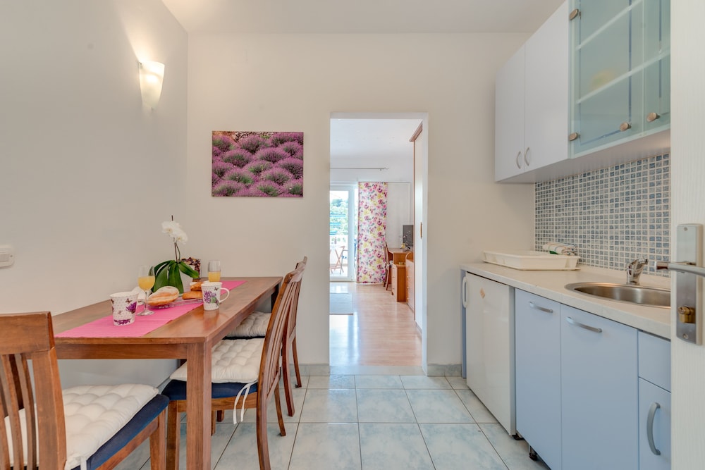 Villa Mili