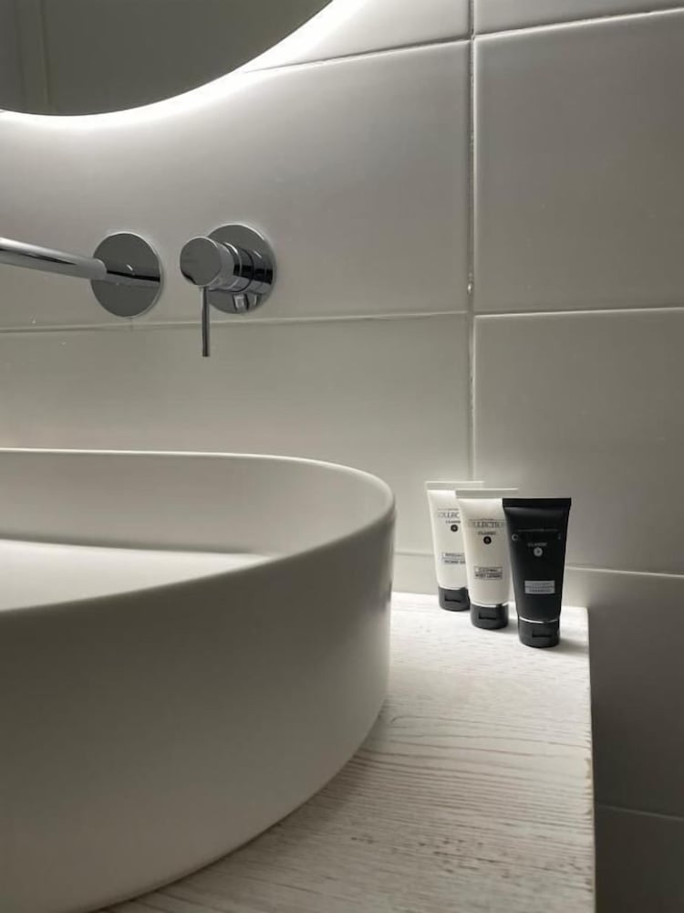 Ginevra Boutique Rooms photo 4