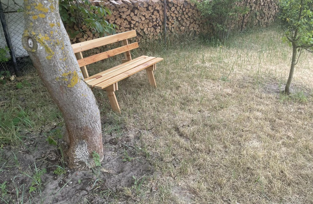 Villasleeps23-gaden-parking-partiesok-lake view 5