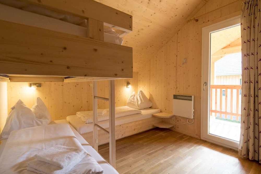 Spacious Chalet With Infrared Sauna