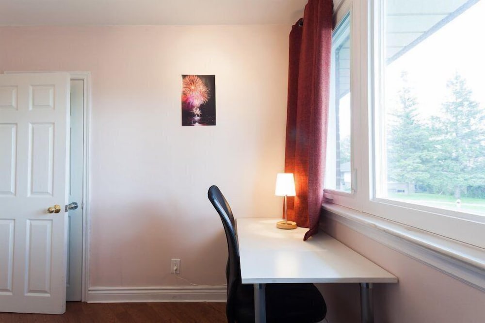 Beautiful Detached 6 Bedroom House - Image 5