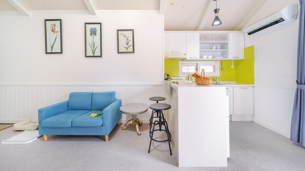Yangpyeong Beulleosseom pet spa Pension