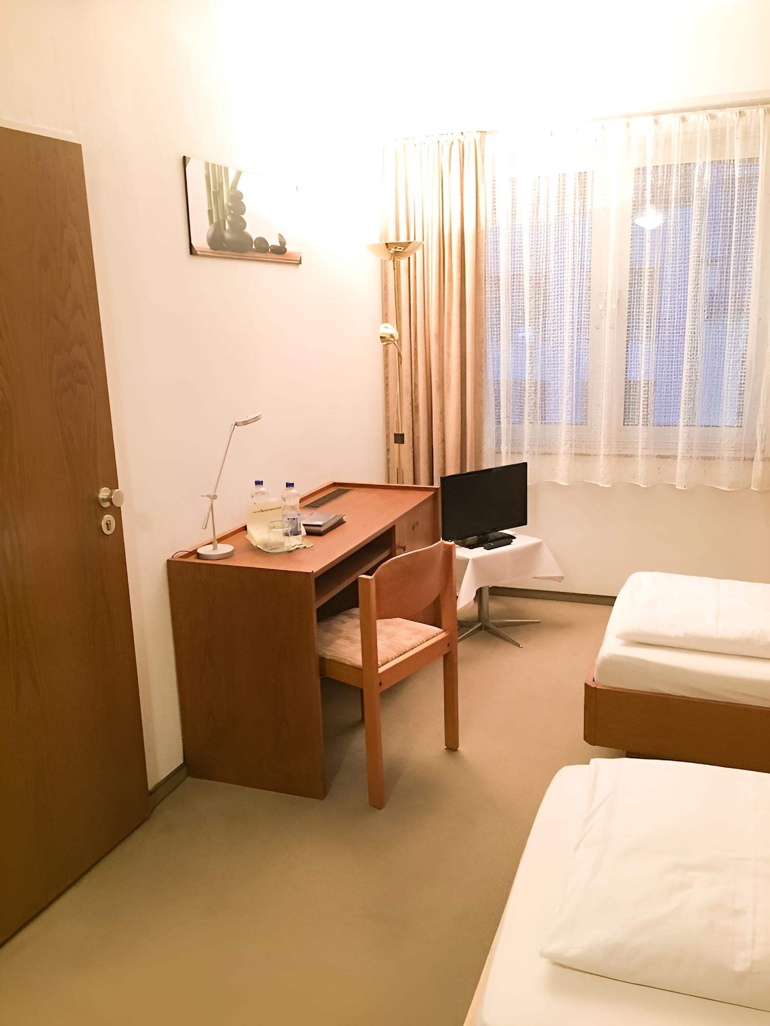 Hotel Ambassador