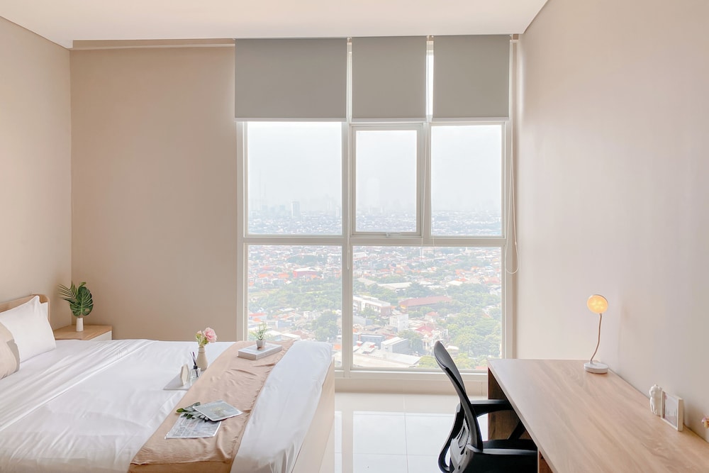 Best Deal and Elegant 2BR Apartment at Ciputra International