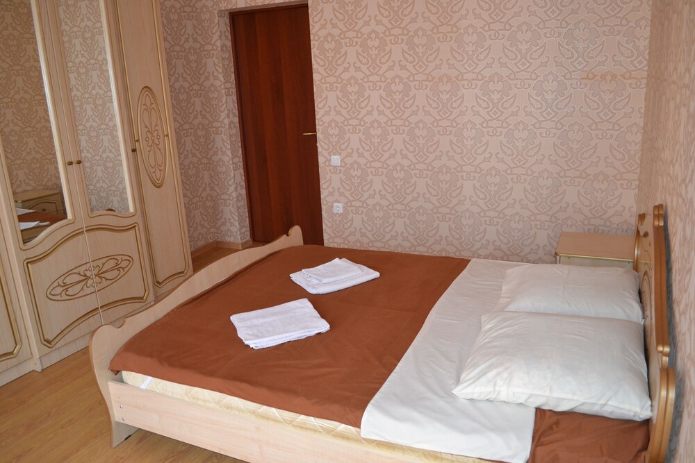 Alisa Guest House