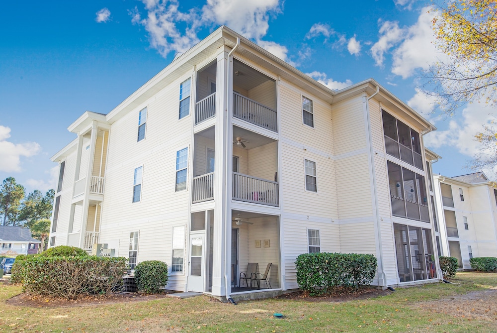 Fairways 8d 2 Bedroom Condo