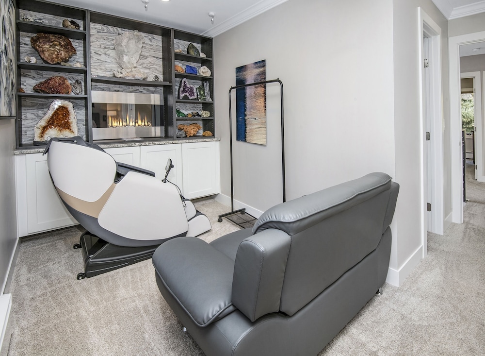 Capstone 5 4 Bedroom Townhouse