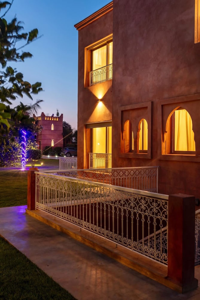 Villa Lamaan - Private Domain Pool and Hammam