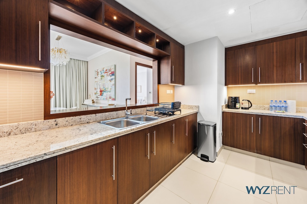 Prestigious 3.5 BR in Boulevard