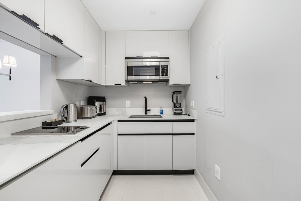 Condo w Views From The Heights 4S