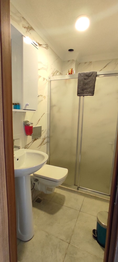 Biter Otel - Image 32