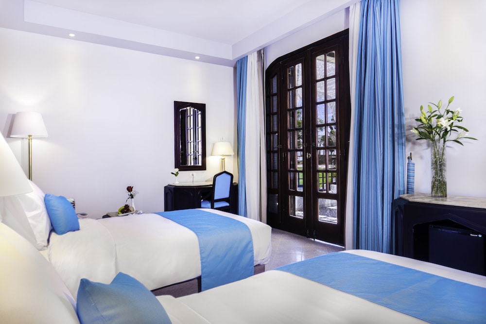 Safir Dahab Resort