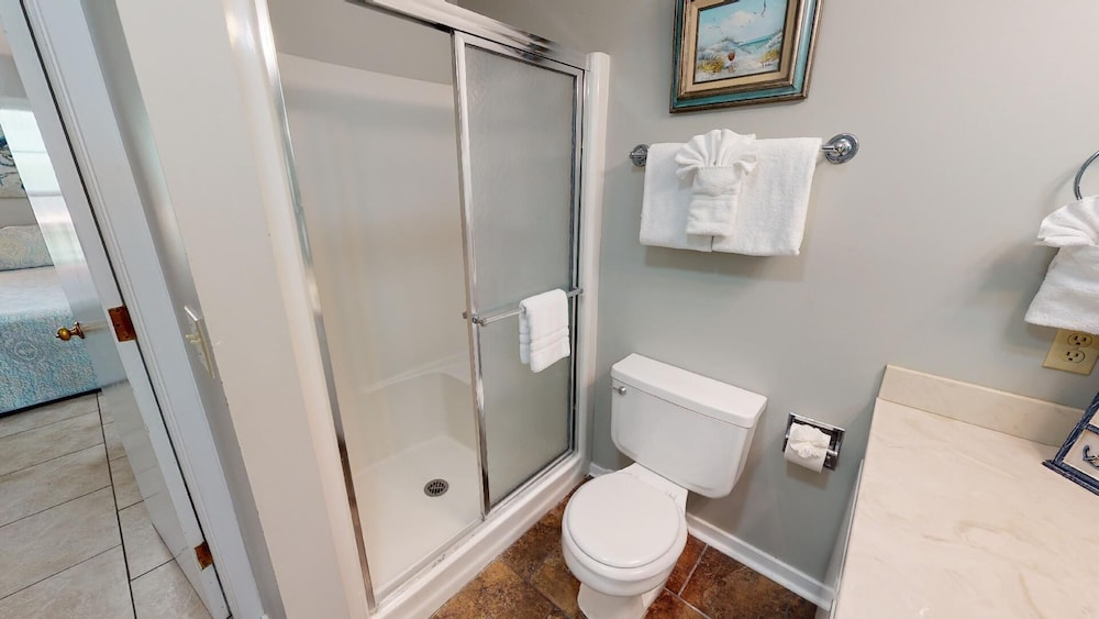 1111 2nd Avenue by Tybee Vacation Rentals