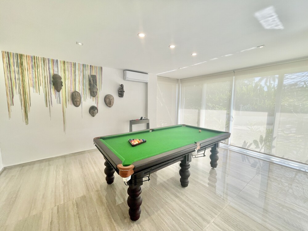 Ocean View Beach House with Pool - Hermosa Palms 44