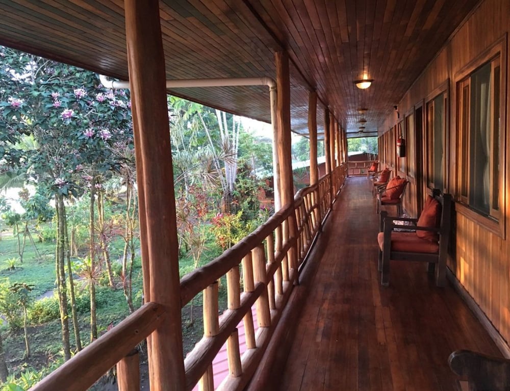 Hotel Miss Junies Lodge - Image 1
