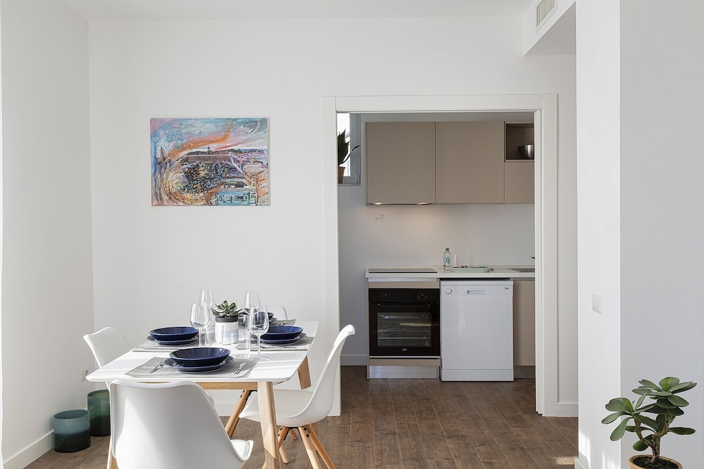 Deluxe Apartments by Wonderful Italy