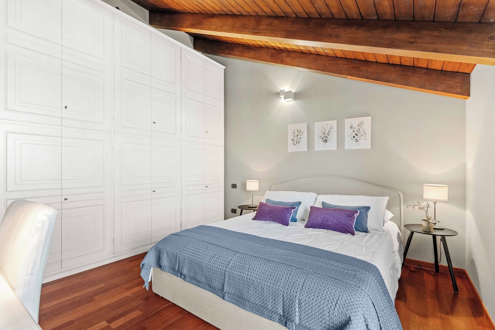 Stylish Penthouse in Sesto San Giovanni