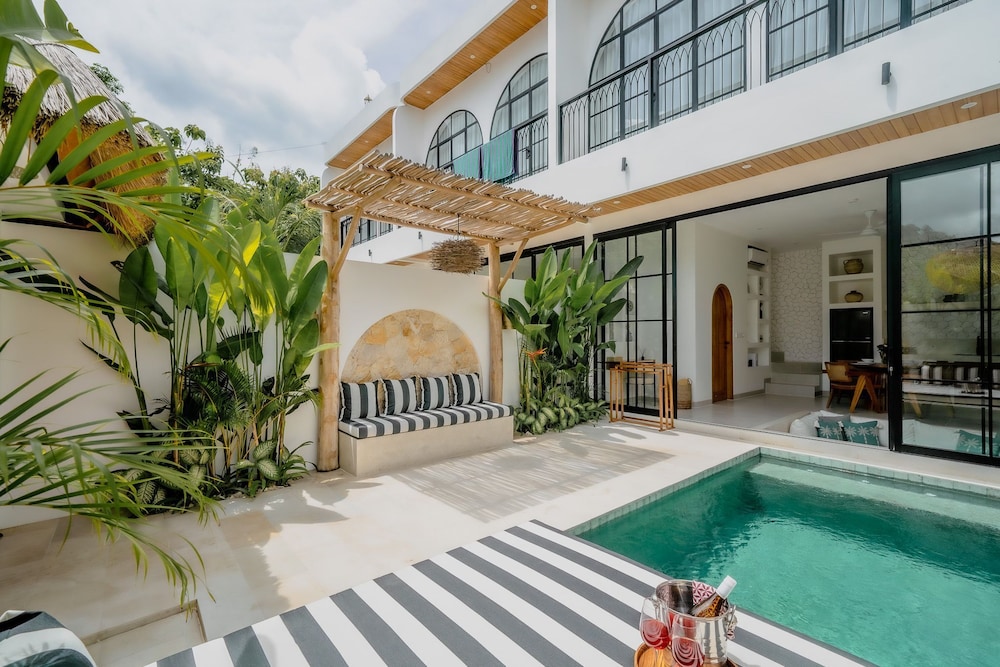 Villa Maiora Tres Bingin