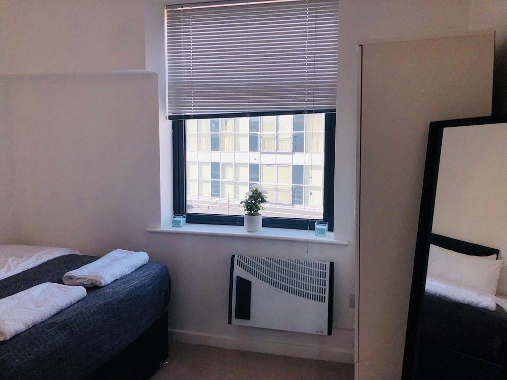 Leicester Vacations - Showcase Apartments - Highcross House Apart Hotel - Property Image 13
