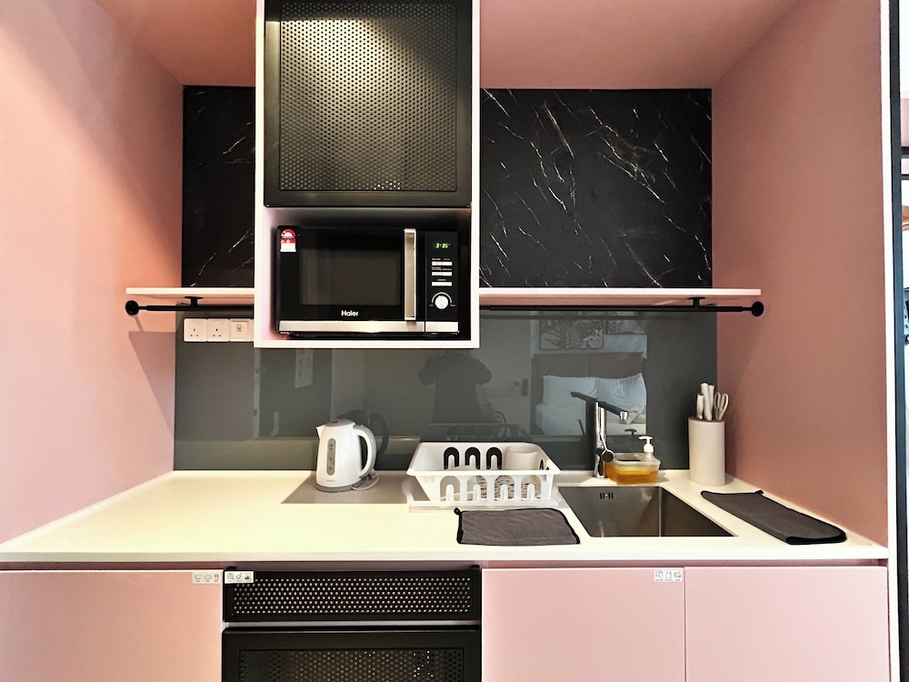 The Paxtonz by Manhattan Group