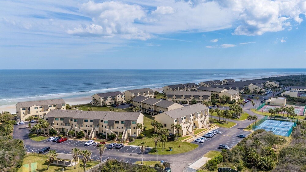 Blessed By The Sea Crescent Beach Activities 2 Bedroom Home