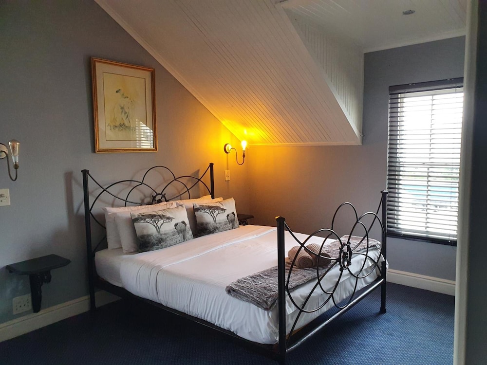 Knysna Wayside Inn
