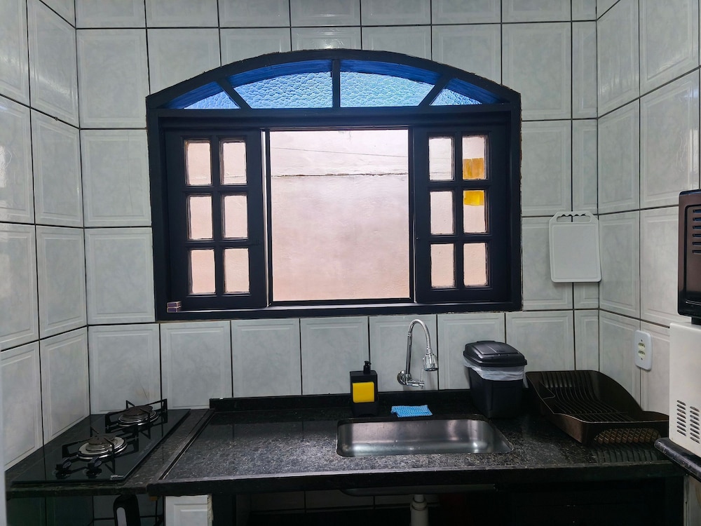 House With 2 BRs and Barbecue in Ubatuba Jao0368
